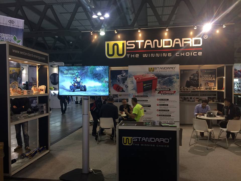 Eicma 2017 JAY PARTS mit W-Standard Eicma 2017 JAY PARTS mit W-Standard